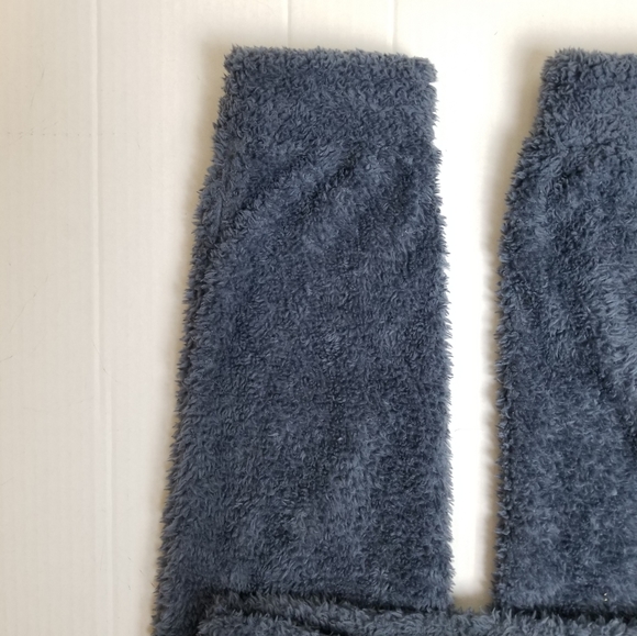 Fuzzy pants! - Picture 8 of 12